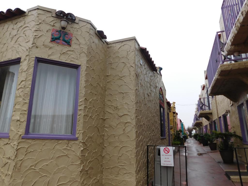 Venetian Vacation 2* Capitola